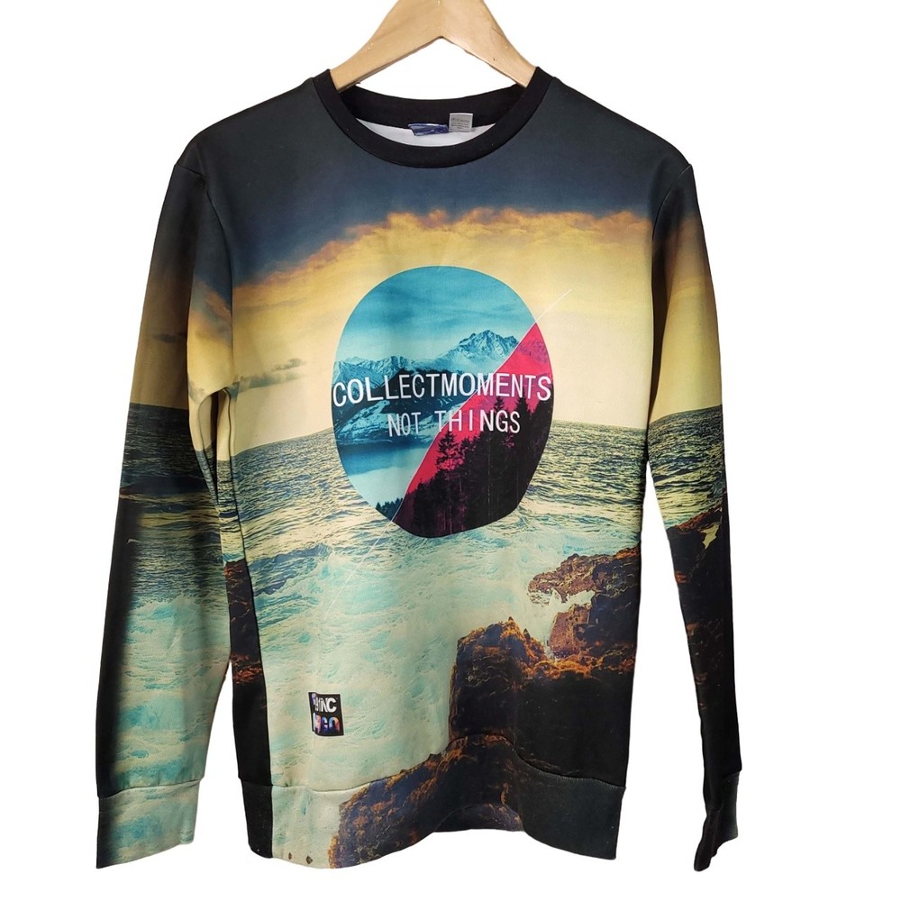 1991 Inc Sweatshirt Size M "Collect Moments Not Things" Graphic Vacation Scenes